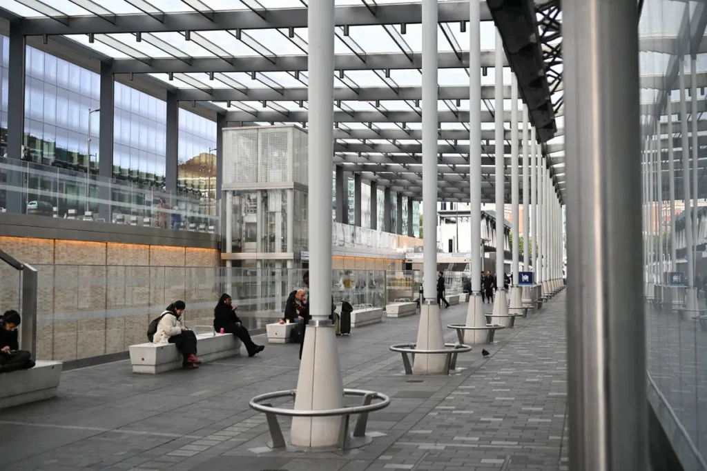Zone d'attente à l'extérieur de la gare de Paddington